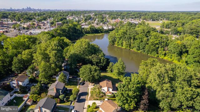 146 N MAPLE ST, Woodbury, NJ 08096