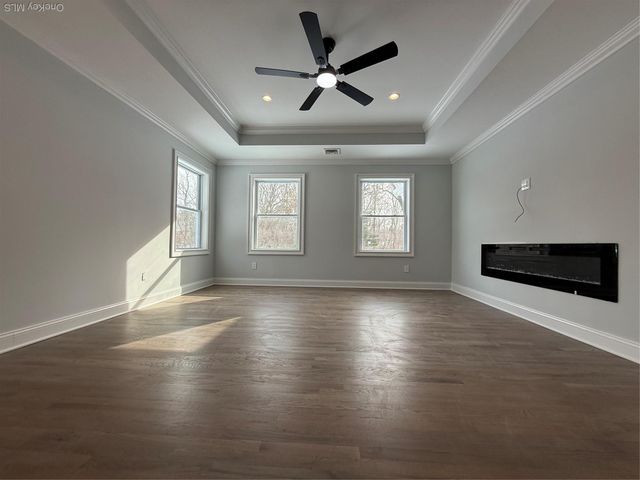 89 B Mt Sinai Coram Road, Coram, NY 11727