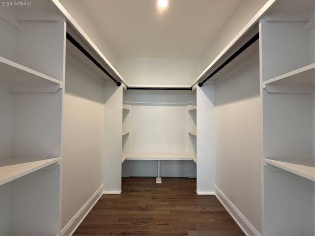 89 B Mt Sinai Coram Road, Coram, NY 11727