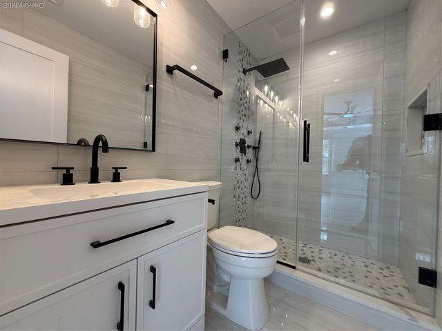 89 B Mt Sinai Coram Road, Coram, NY 11727