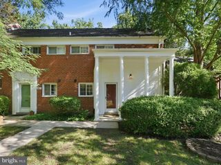 1661 PRESTON RD, Alexandria, VA 22302