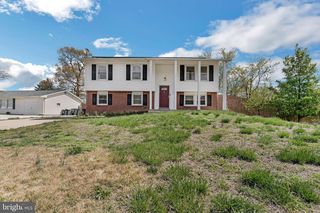 14 GREYSTONE CIR, Waldorf, MD 20602