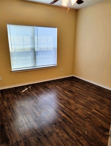 6913 Appomattox Drive, College Station, TX 77845