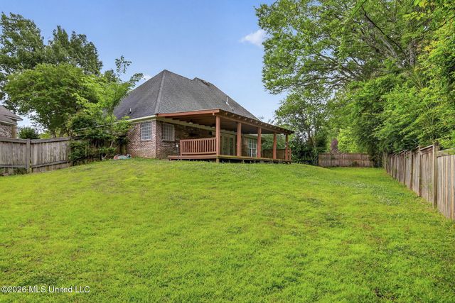 668 Hazelton Drive, Madison, MS 39110
