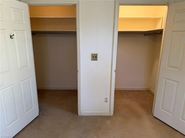 170 Hearthside Drive, Winston-salem, NC 27104