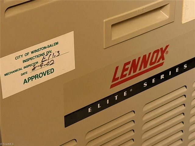 170 Hearthside Drive, Winston-salem, NC 27104