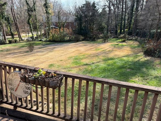 170 Hearthside Drive, Winston-salem, NC 27104