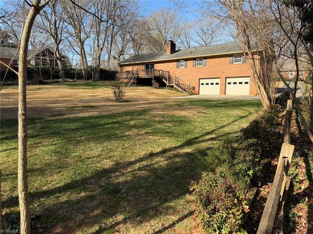 170 Hearthside Drive, Winston-salem, NC 27104