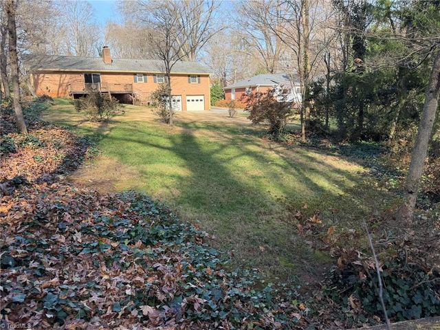 170 Hearthside Drive, Winston-salem, NC 27104