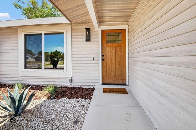 6306 37TH AVENUE W, Bradenton, FL 34209