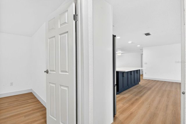 6306 37TH AVENUE W, Bradenton, FL 34209