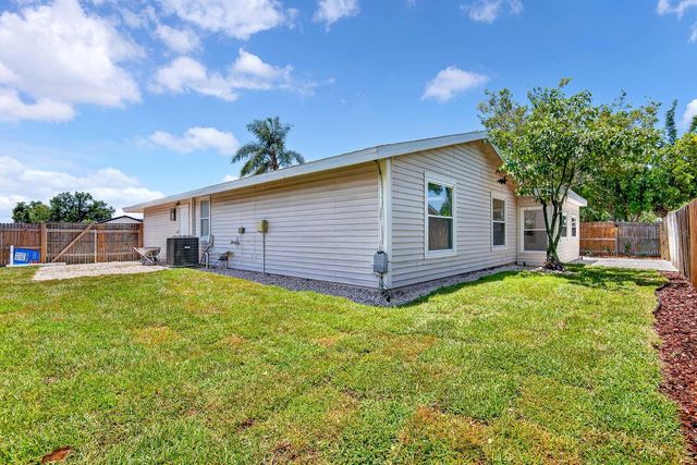 6306 37TH AVENUE W, Bradenton, FL 34209