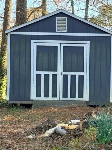 1406 Sycamore NW Drive, Kennesaw, GA 30152