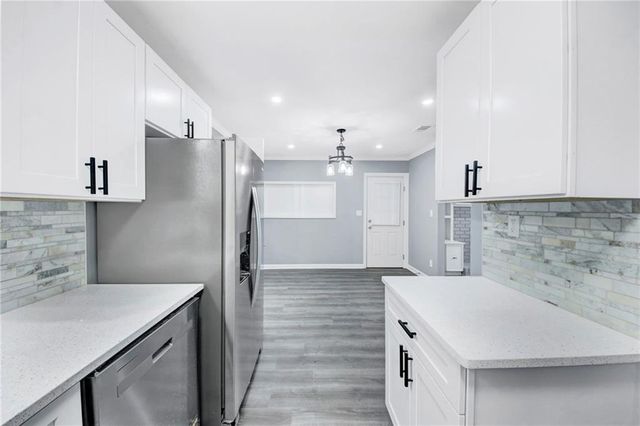 1406 Sycamore NW Drive, Kennesaw, GA 30152