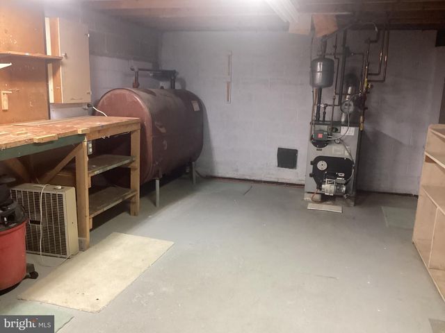 4605 SURREY RD, Harrisburg, PA 17109