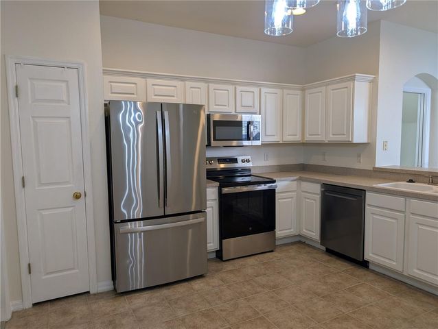 10008 TRANQUILITY WAY, Tampa, FL 33625