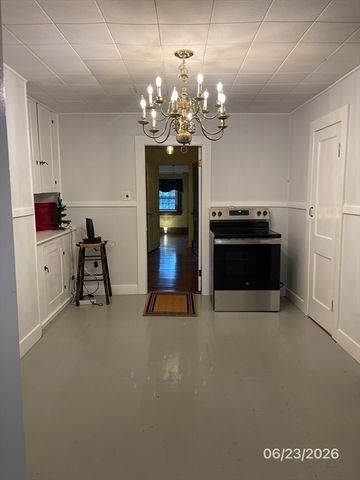 7 Somerset Street 3, Worcester, MA 01609
