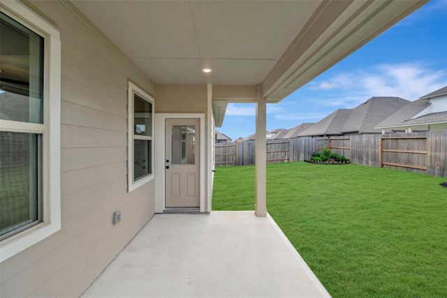 32310 Tallow Creek Drive, Waller, TX 77484