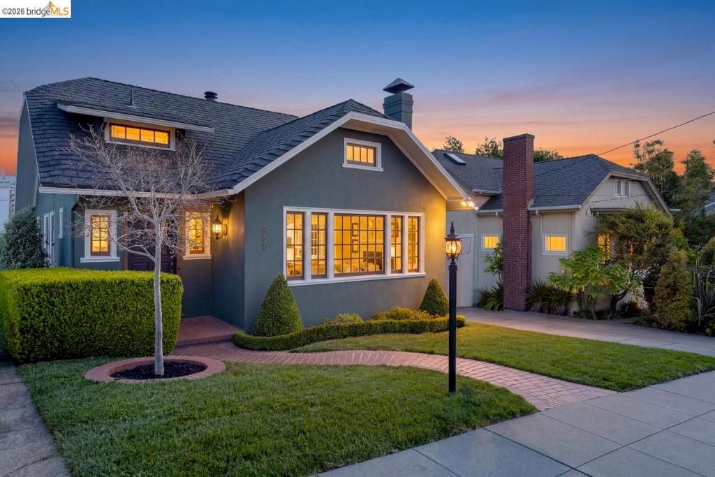 Image 1 of property listing at 958 Alma Place, Oakland, CA 94610