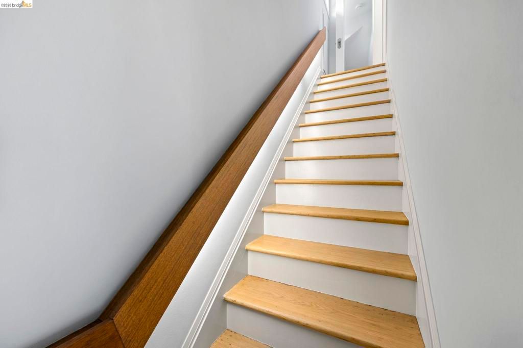 Image 24 of property listing at 958 Alma Place, Oakland, CA 94610