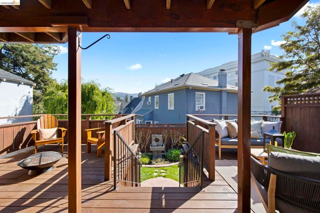 Image 46 of property listing at 958 Alma Place, Oakland, CA 94610