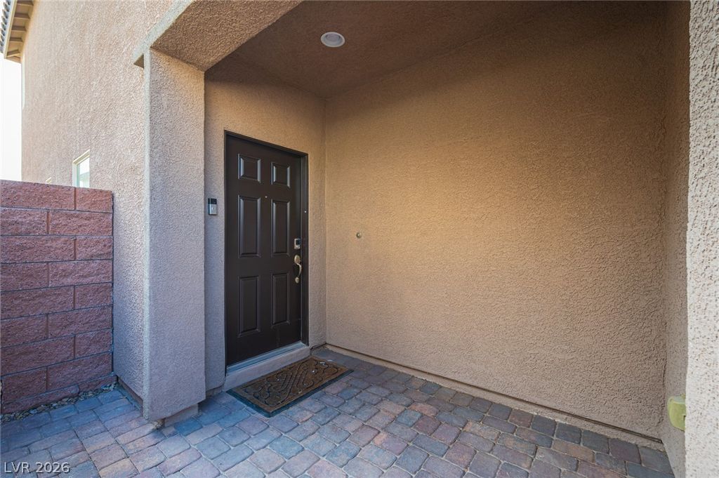 7693 Gallego Plains Drive, Las Vegas, NV 89113 — photo 4