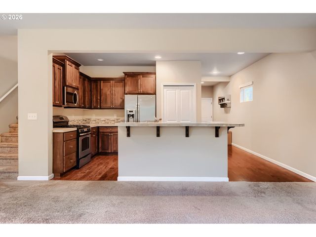 3999 Se LONE OAK St, Hillsboro, OR 97123