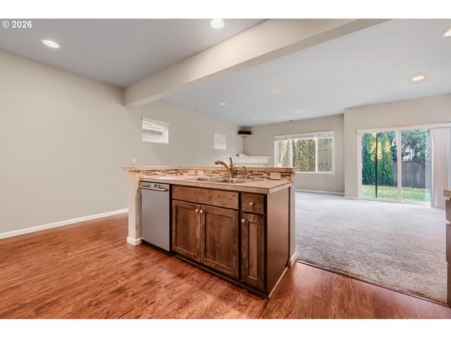 3999 Se LONE OAK St, Hillsboro, OR 97123
