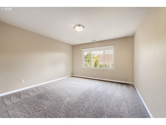 3999 Se LONE OAK St, Hillsboro, OR 97123