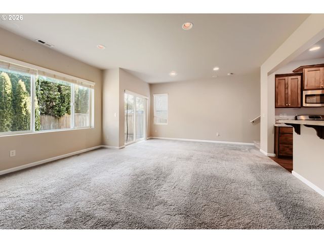 3999 Se LONE OAK St, Hillsboro, OR 97123