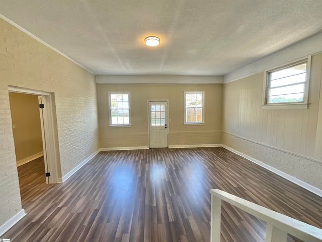 1011 Sheila Avenue, Greer, SC 29651