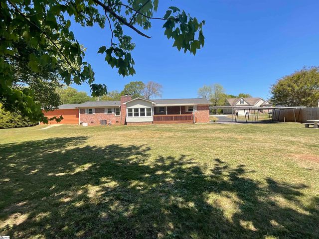 1011 Sheila Avenue, Greer, SC 29651