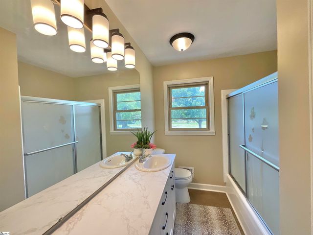 1011 Sheila Avenue, Greer, SC 29651