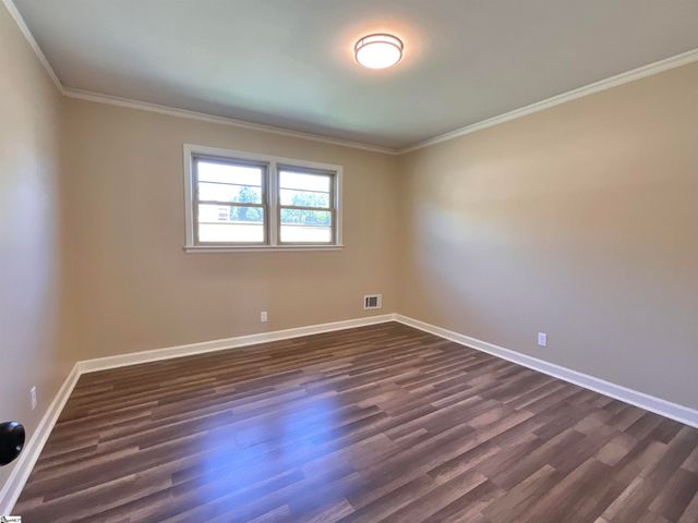 1011 Sheila Avenue, Greer, SC 29651