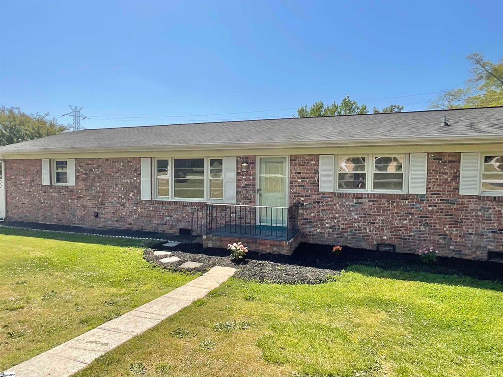 1011 Sheila Avenue, Greer, SC 29651