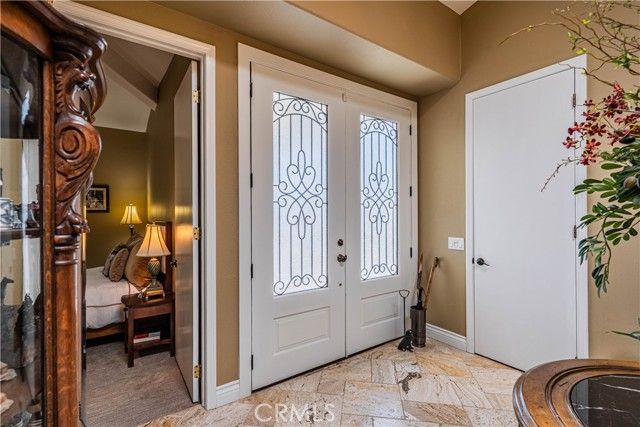 30525 Greenbrook Place, Canyon Lake, CA 92587