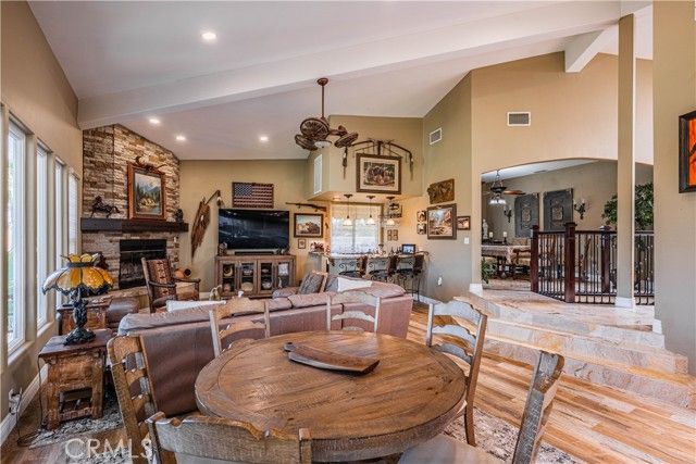 30525 Greenbrook Place, Canyon Lake, CA 92587