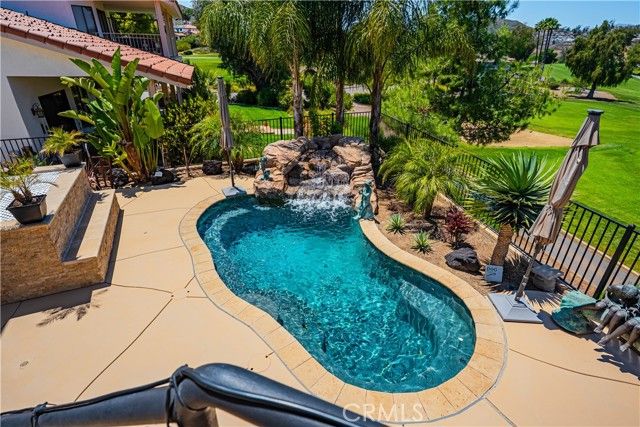 30525 Greenbrook Place, Canyon Lake, CA 92587