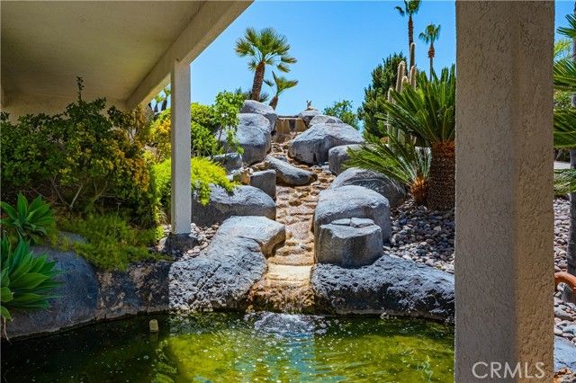 30525 Greenbrook Place, Canyon Lake, CA 92587