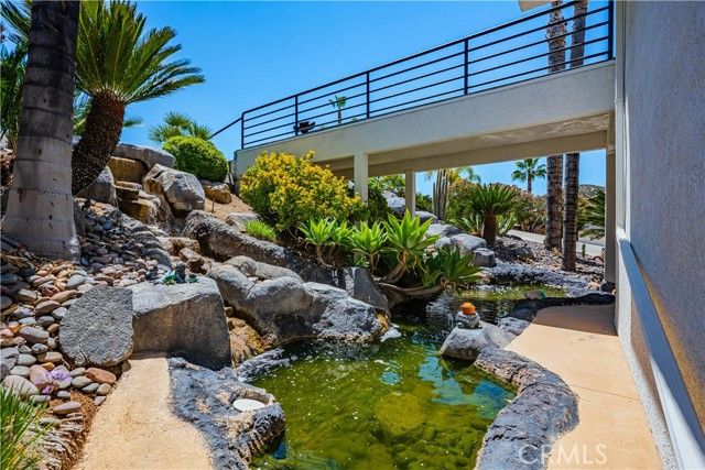 30525 Greenbrook Place, Canyon Lake, CA 92587