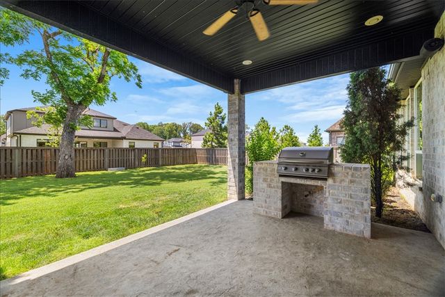 4414 S 87th Place, Bentonville, AR 72713