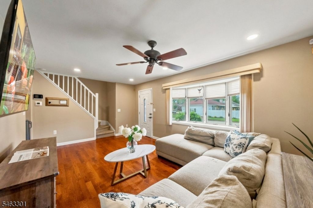 171 Olive Ave, Pompton Lakes Boro, NJ 07442 — photo 5