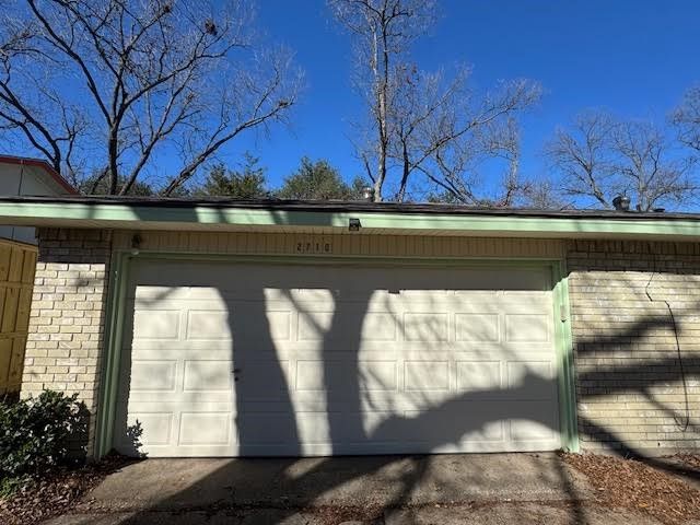 2710 Ashglen Drive, Garland, TX 75043