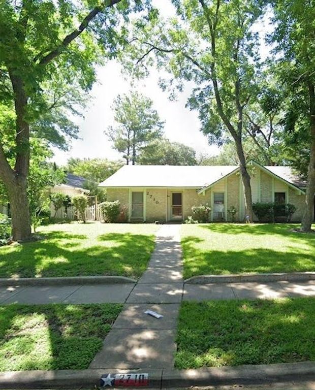 2710 Ashglen Drive, Garland, TX 75043