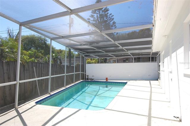 1201 S BETTY LANE, Clearwater, FL 33756