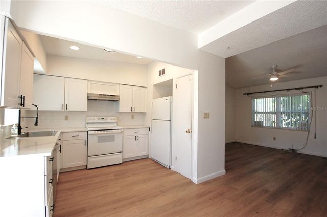 1201 S BETTY LANE, Clearwater, FL 33756