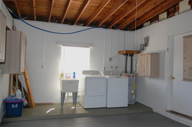 1201 S BETTY LANE, Clearwater, FL 33756