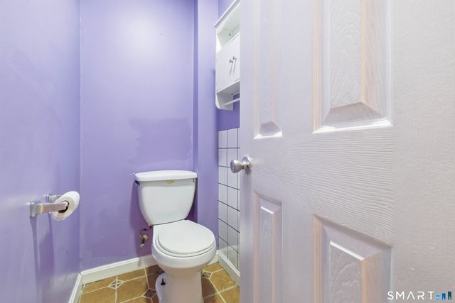 10 Russell Road, Norwich, CT 06360