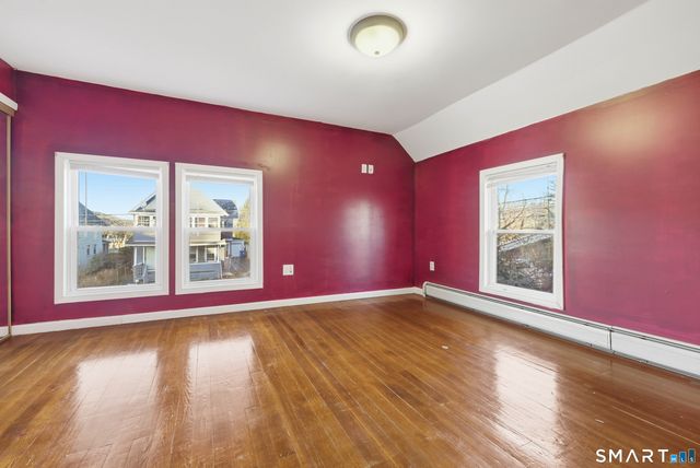 10 Russell Road, Norwich, CT 06360