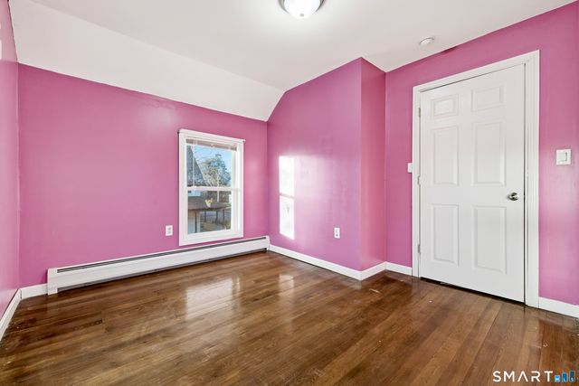 10 Russell Road, Norwich, CT 06360